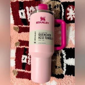 Stanley 40oz Pink Flamingo Tumbler